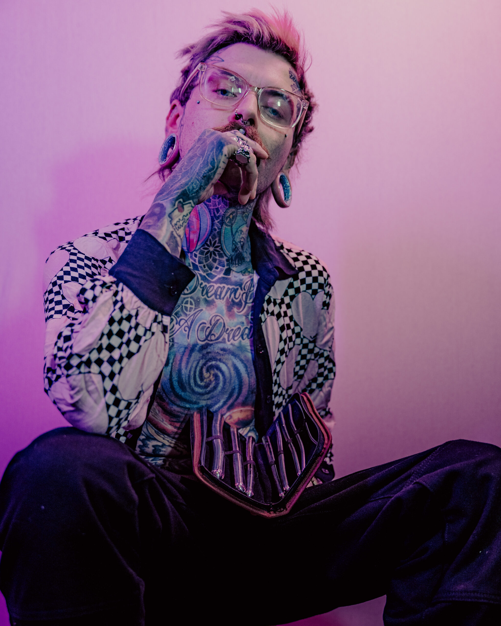 Recognizing Gaslighting in a Relationship and How to Confront It